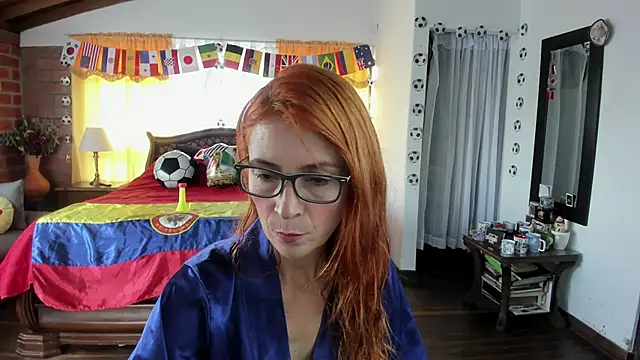 Snapshot of Charlotte-Willson chatting on 06/16/26, 03:58 Charlotte-Willson online show from 06/16/26, 03:58
