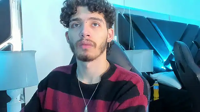 Snapshot of JojoBraando chatting on 12/02/25, 12:05 JojoBraando online show from 12/02/25, 12:05