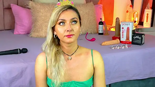 Lunitaa Diva online show from 01/15/26, 03:05