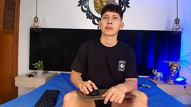 Abeel Ordaz online show from 11/23/25, 01:55