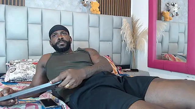 BlackEmperador online show from 11/27/25, 03:30