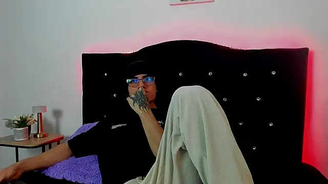 eren jeager online show from 02/21/26, 01:28