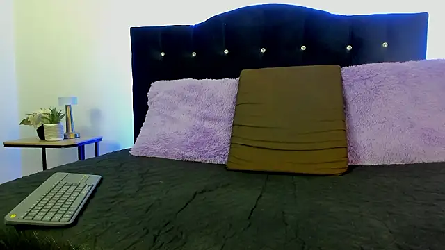 eren jeager online show from 02/25/26, 01:15