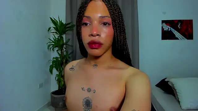 Catty Noir online show from 02/10/26, 12:48