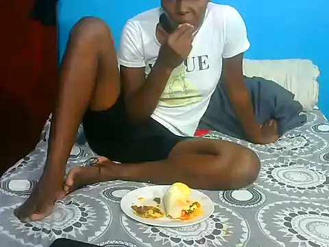 VirginPrincess06 online show from 11/25/25, 03:01