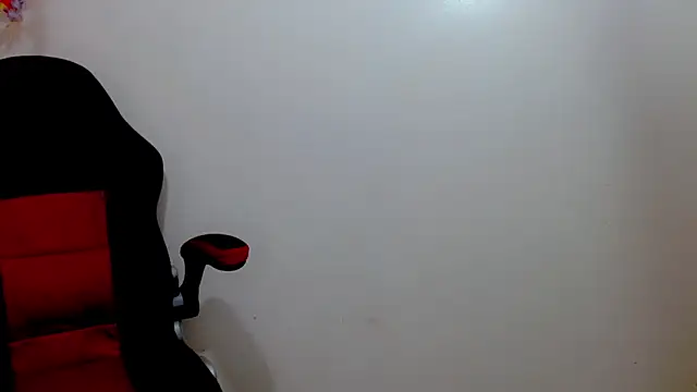 Snapshot of britanny_noroeste chatting on 02/12/26, 03:12 britanny noroeste online show from 02/12/26, 03:12