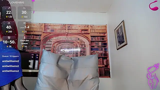 Snapshot of britanny_noroeste chatting on 02/26/26, 03:27 britanny noroeste online show from 02/26/26, 03:27