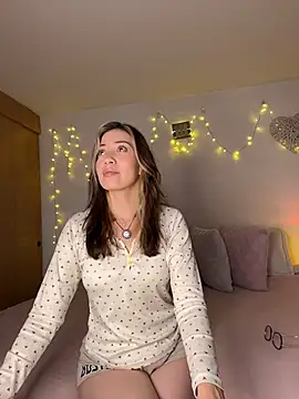 melissacloudlatin online show from 07/11/26, 01:52