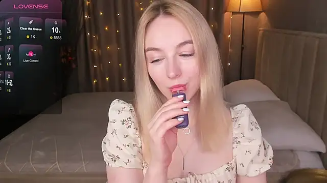 Shy Polly online show from 05/29/26, 12:08