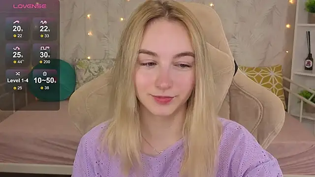 Shy Polly online show from 06/11/26, 12:08