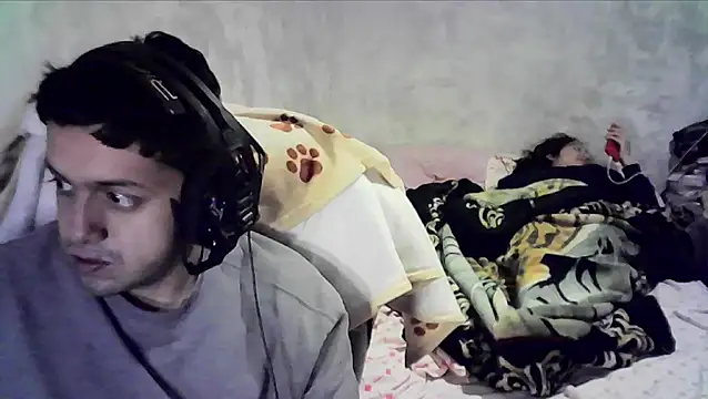 Giby Grace online show from 12/14/25, 12:49