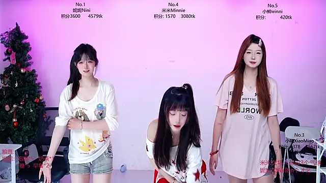 CM---002 online show from 04/18/26, 02:04