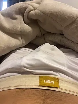 Snapshot of 1Panini21 chatting on 11/21/25, 01:54 1Panini21 online show from 11/21/25, 01:54