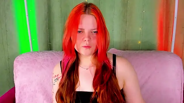 Snapshot of KellyFiery chatting on 05/20/26, 06:52 KellyFiery online show from 05/20/26, 06:52