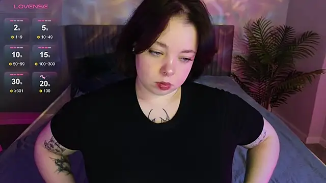 Snapshot of Vlada_vv chatting on 11/28/25, 01:52 Vlada vv online show from 11/28/25, 01:52