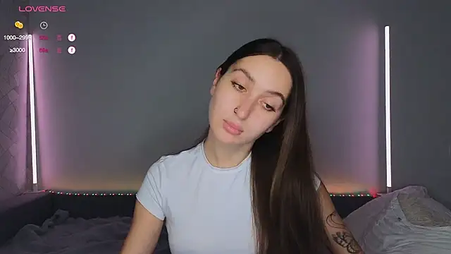 KikkyMi online show from 11/26/25, 08:10