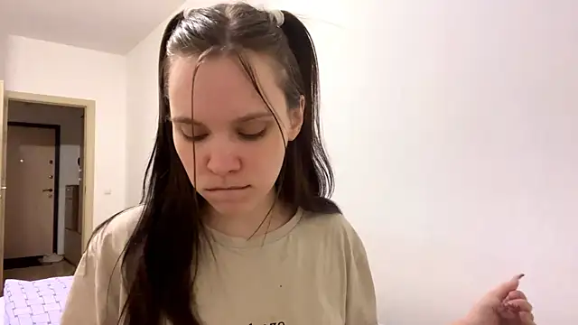 ColettaPeitz online show from 11/29/25, 01:36