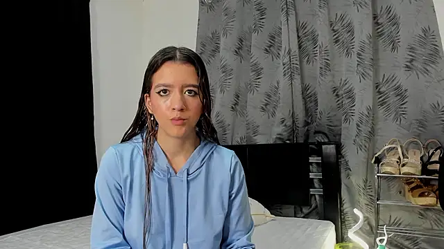 Violeta Gracee online show from 03/03/26, 02:56