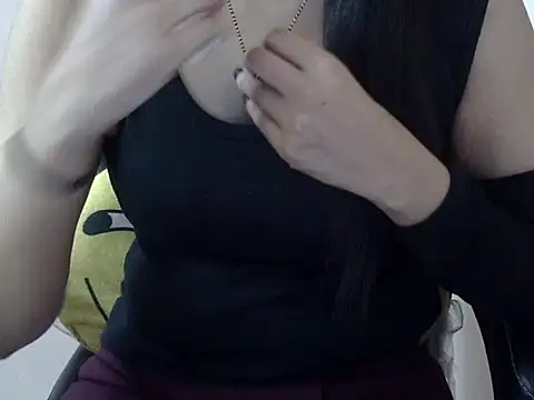 radhika nar online show from 12/14/25, 05:02