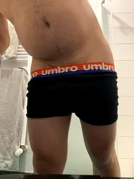 Snapshot of Lothentik chatting on 11/28/25, 12:19 Lothentik online show from 11/28/25, 12:19