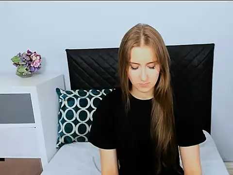 VanessaAmore online show from 04/05/26, 07:22