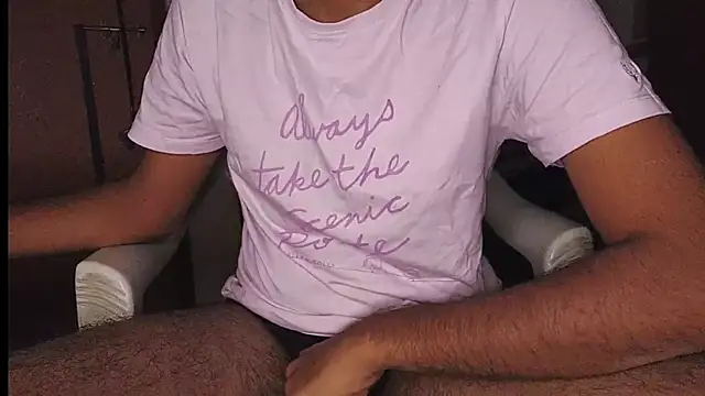 Snapshot of varunvk chatting on 12/08/24, 04:39 varunvk online show from 12/08/24, 04:39