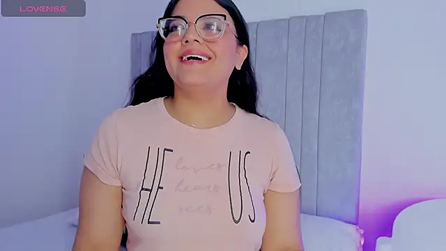 ScarlettWhitmore online show from 11/26/25, 04:24