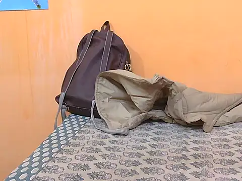 Honey Baby1 online show from 02/11/26, 05:45