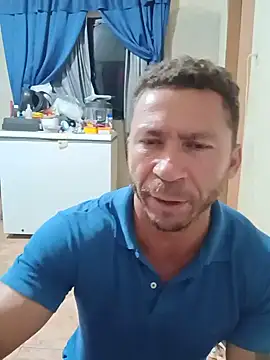 RobertoLuiz84 online show from 06/23/26, 02:20