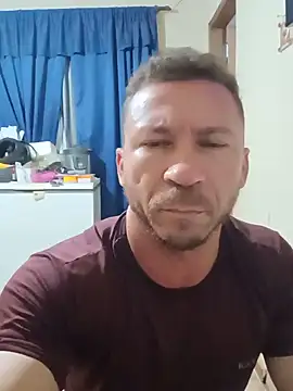 RobertoLuiz84 online show from 07/18/26, 11:30