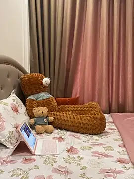 Queen-of-Love online show from 03/16/26, 08:29