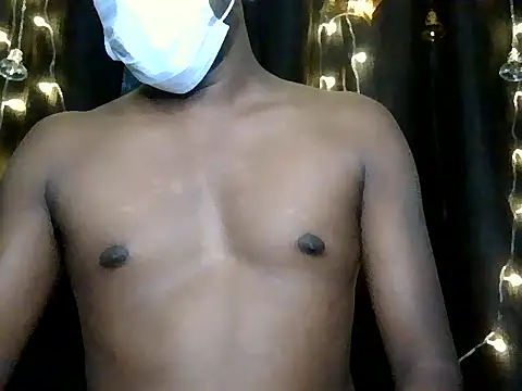 cleopatra9999 online show from 12/17/25, 10:54