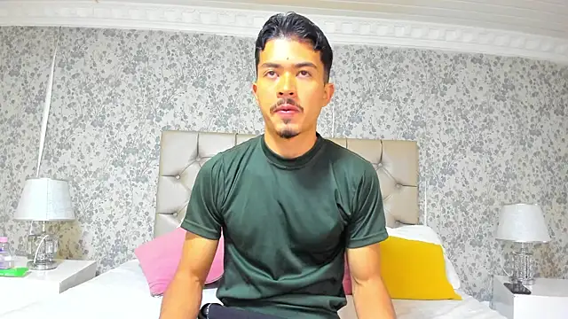 NicolaiKarav online show from 11/26/25, 10:05