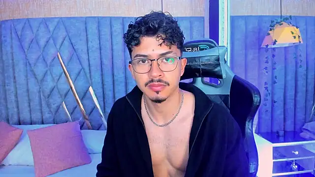 NicolaiKarav online show from 04/08/26, 12:05