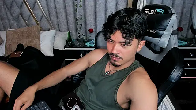 NicolaiKarav online show from 07/12/26, 12:56