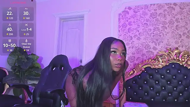 KarolMoore online show from 11/24/25, 01:00