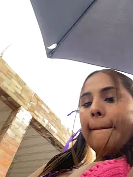 Snapshot of noa_harper chatting on 11/26/25, 01:34 noa harper online show from 11/26/25, 01:34