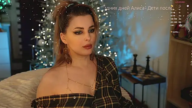 Russian-She-bear online show from 11/29/25, 08:56