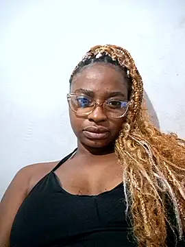 Snapshot of SexypuppyX chatting on 11/25/25, 07:03 SexypuppyX online show from 11/25/25, 07:03