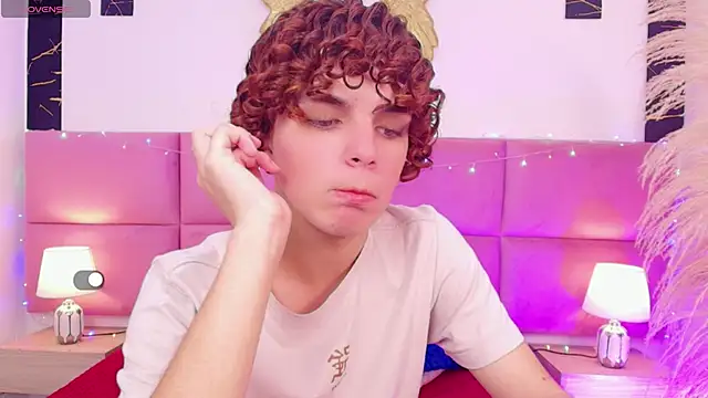 Skyee angel online show from 12/19/25, 07:32