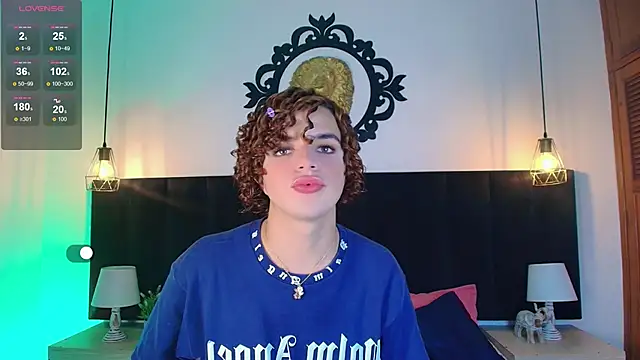 Skyee angel online show from 03/24/26, 08:14