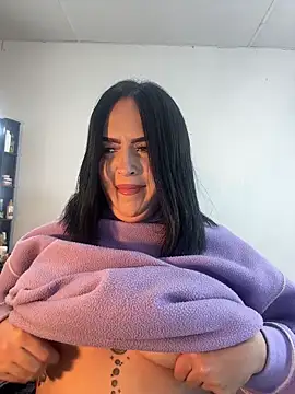 emily acorn online show from 11/28/25, 03:42