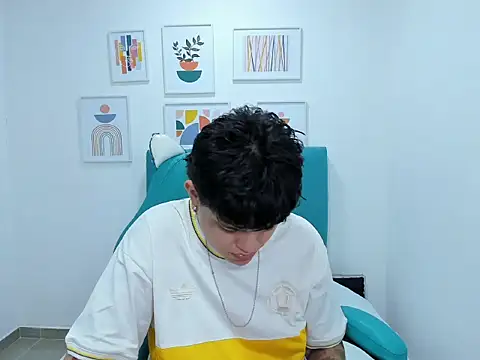  ian sweet online show from 12/21/25, 02:30