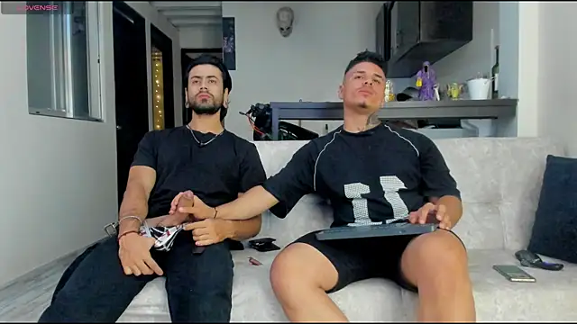 heteros curious online show from 11/26/25, 03:02