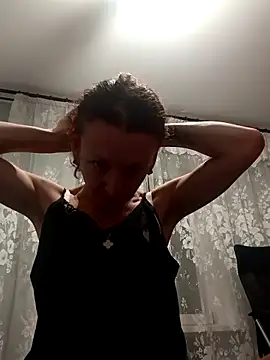 AlisKiv online show from 11/26/25, 06:09