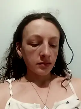 AlisKiv online show from 11/29/25, 03:59