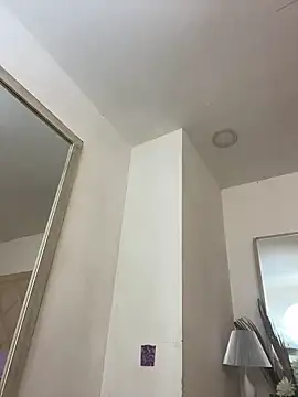 LauraRaider online show from 02/06/26, 11:02