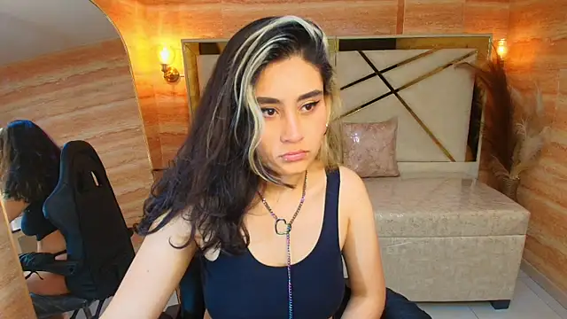 sofi r  online show from 02/19/26, 01:18