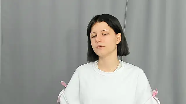 ShanaHearns online show from 11/23/25, 02:28