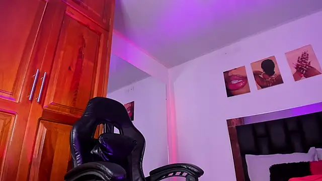 ValeryTs1 online show from 04/02/26, 06:16